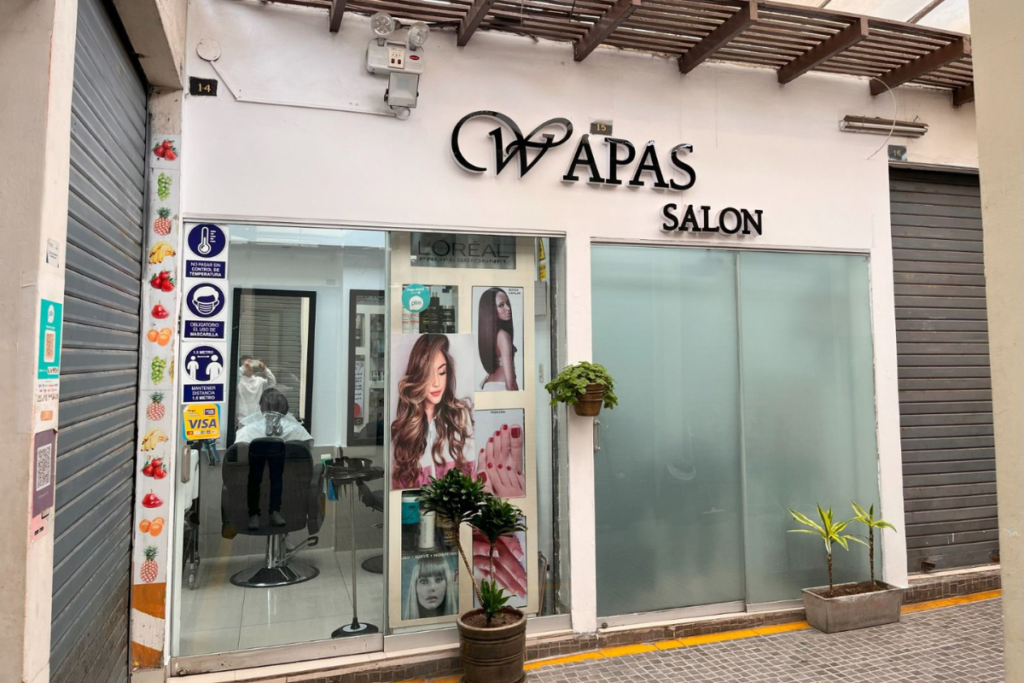 Descubre Wapas Salón de Belleza: Tu Destino para Estilo y Cuidado Personal 4 Descubre Wapas Salón de Belleza: Tu Destino para Estilo y Cuidado Personal